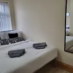 Rooms In Manchester 6 Minutes Drive To Victoria Station